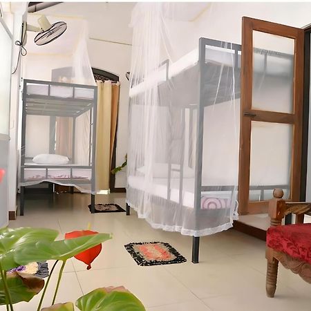Traveller'S Hostel 希克杜沃 外观 照片
