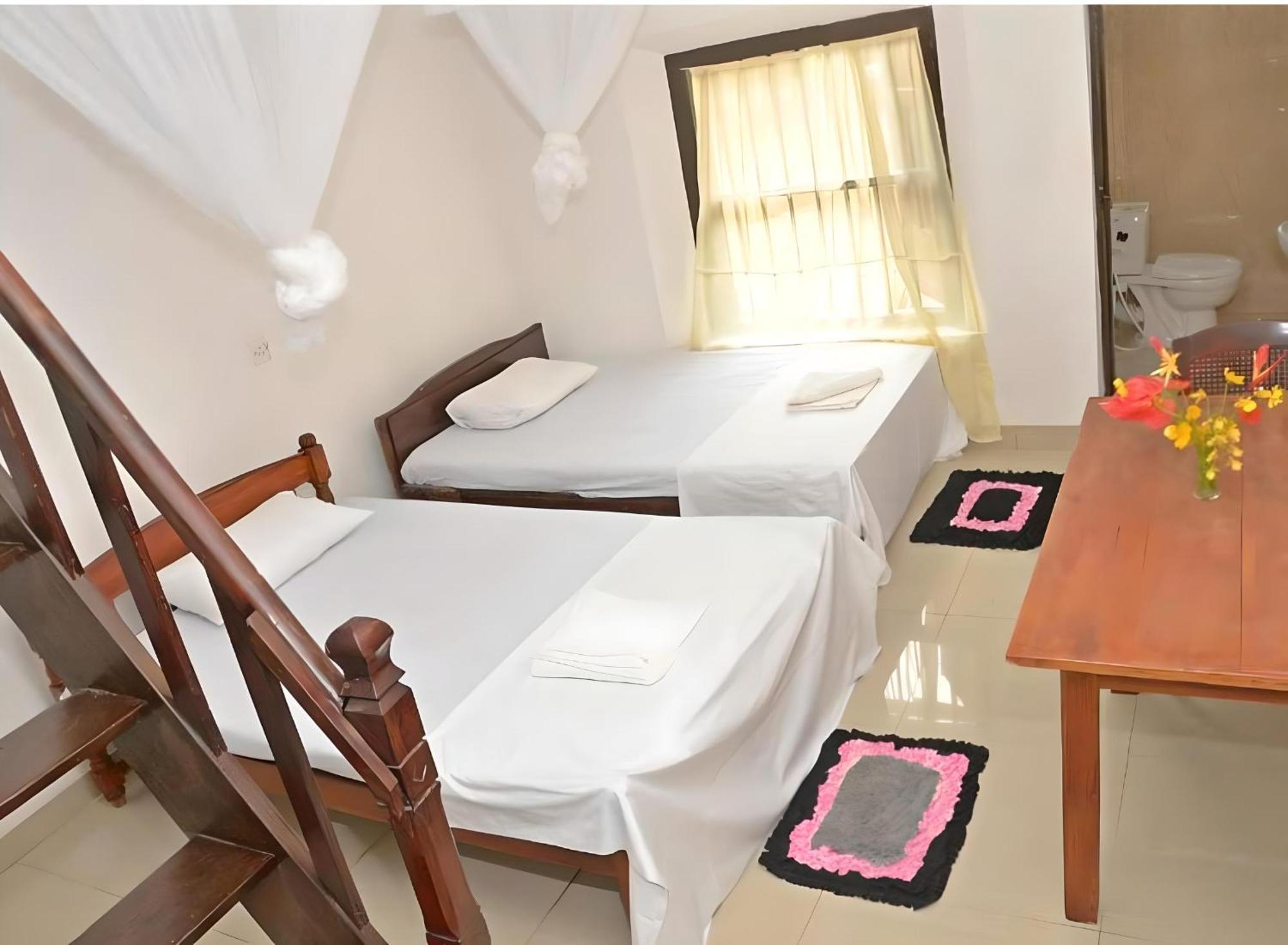 Traveller'S Hostel 希克杜沃 外观 照片